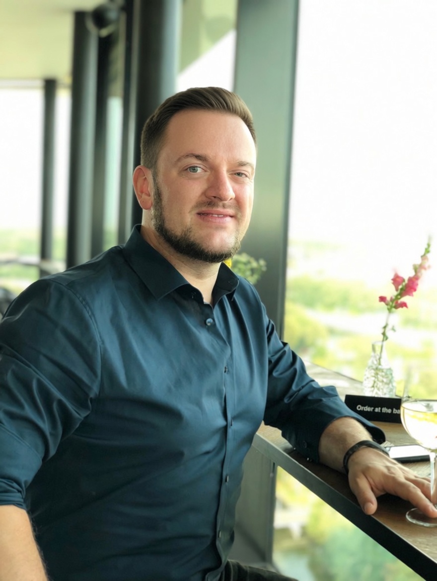 Robert Gering, Agentic AI Systems Engineer & Co-Founder