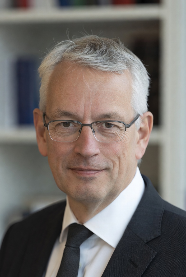 Porträt Dr. Markus Lehmann